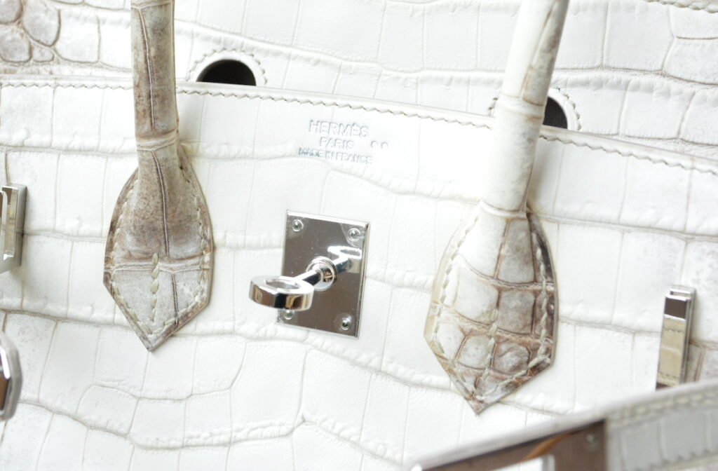 ヒマラヤの色の風合い