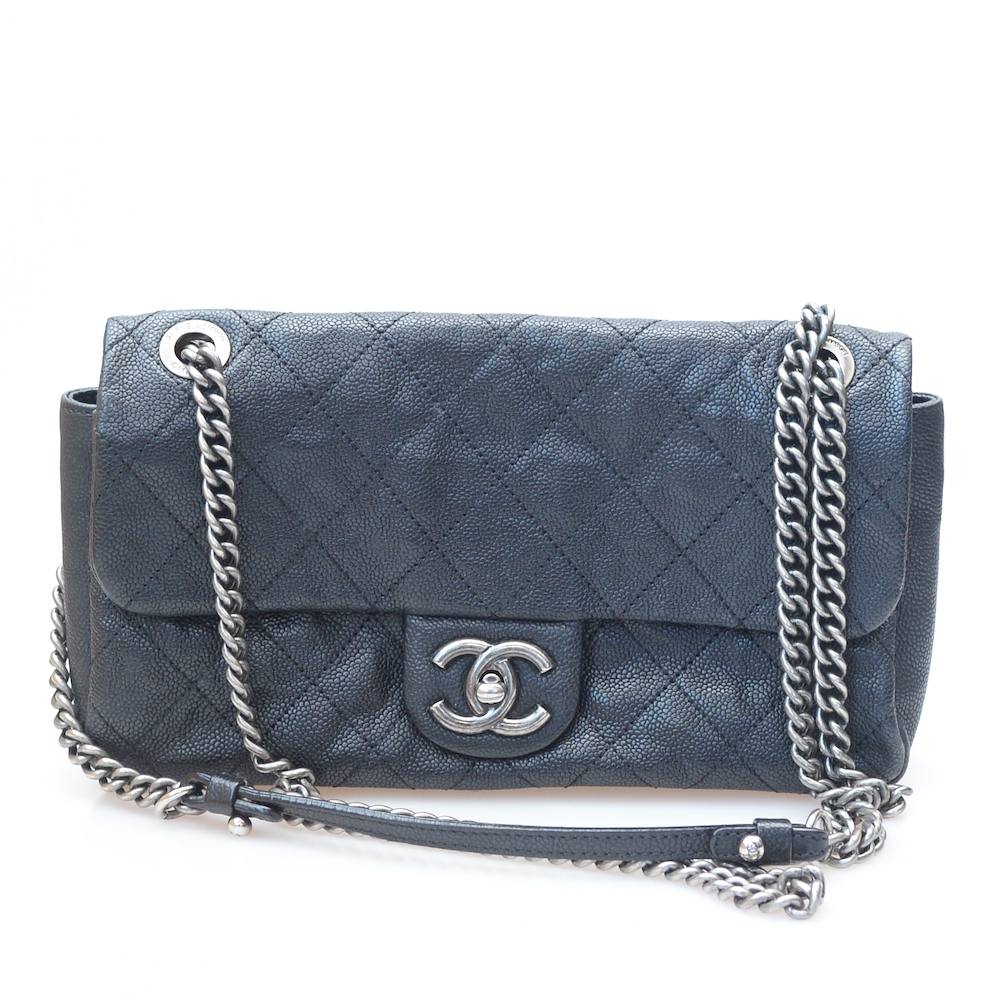 チェーンショルダー（ブラック・ソフトキャビア）