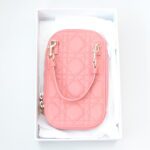 フォンホルダー（コーラルピンク・ラムスキン）