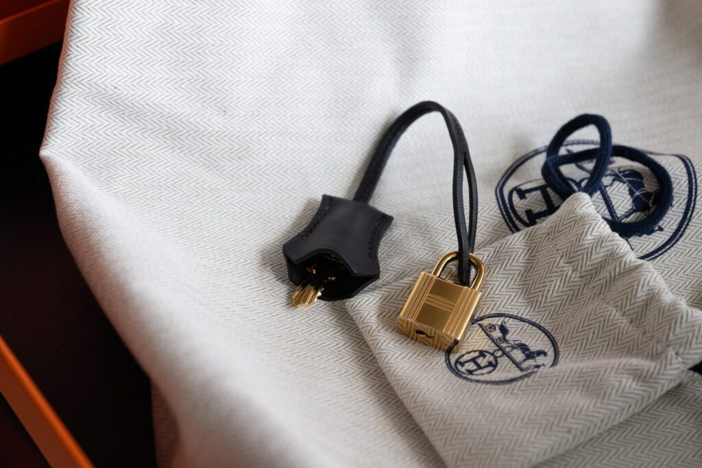 バーキン無秩序のカデナとクロシェット