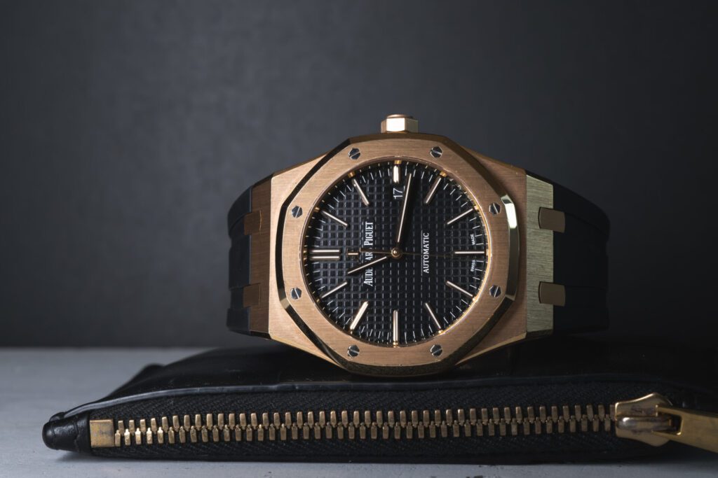 入手困難を極める現行のロイヤルオーク