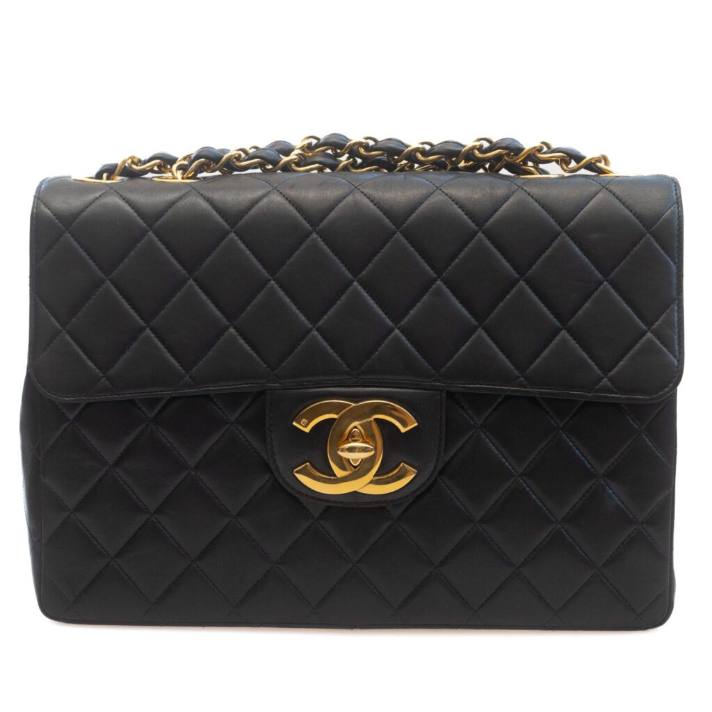 デカマトラッセ チェーンショルダー34（ブラック・ラムスキン）